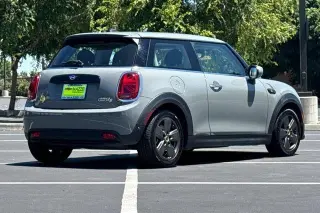 MINI Hardtop 2 Door 2023 Cooper SE 2dr Hatchback