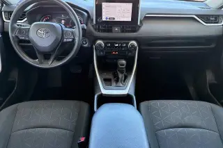 Toyota RAV4 2024 XLE 4dr SUV