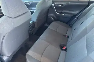 Toyota RAV4 2024 XLE 4dr SUV