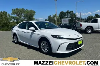 Toyota Camry 2025 SE 4dr Sedan