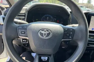 Toyota Camry 2025 SE 4dr Sedan