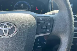Toyota Camry 2025 SE 4dr Sedan