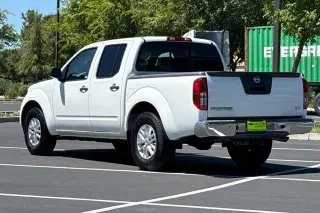 Nissan Frontier 2019 4x2 S 4dr Crew Cab 5 ft. SB 6M