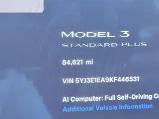 Tesla Model 3 2019 Mid Range 4dr Fastback