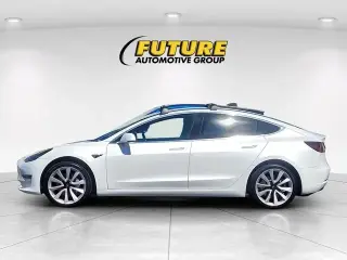 Tesla Model 3 2019 Mid Range 4dr Fastback
