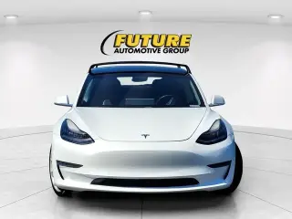 Tesla Model 3 2019 Mid Range 4dr Fastback
