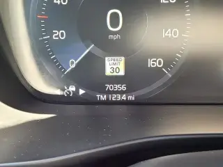 Volvo XC40 2019 AWD T5 Momentum 4dr SUV