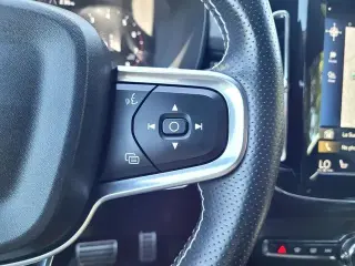 Volvo XC40 2019 AWD T5 Momentum 4dr SUV