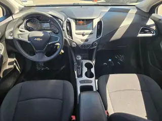 Chevrolet Cruze 2017 LS Auto 4dr Sedan