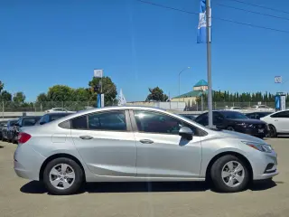 Chevrolet Cruze 2017 LS Auto 4dr Sedan