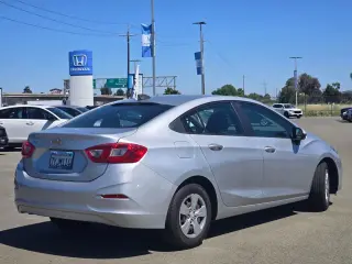 Chevrolet Cruze 2017 LS Auto 4dr Sedan