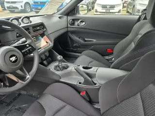 Nissan Z 2025 Sport 2dr Coupe 9A