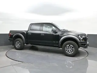Ford F-150 2018 4x4 Raptor 4dr SuperCrew 5.5 ft. SB