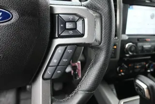 Ford F-150 2018 4x4 Raptor 4dr SuperCrew 5.5 ft. SB