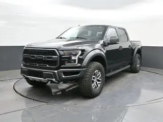 Ford F-150 2018 4x4 Raptor 4dr SuperCrew 5.5 ft. SB