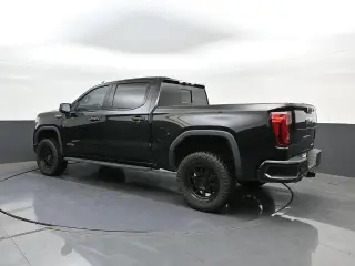 GMC Sierra 1500 2021 4x4 AT4 4dr Crew Cab 5.8 ft. SB
