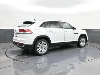 Volkswagen Atlas Cross Sport 2020 SE 4dr SUV w/Technology