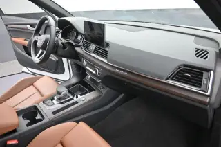 Audi Q5 2025 AWD quattro S line Premium 45 TFSI 4dr SUV