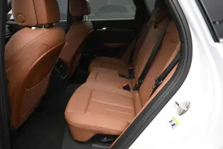 Audi Q5 2025 AWD quattro S line Premium 45 TFSI 4dr SUV