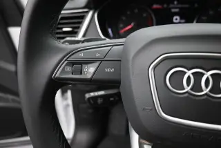 Audi Q5 2025 AWD quattro S line Premium 45 TFSI 4dr SUV