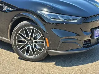 Ford Mustang Mach-E 2025 AWD Premium 4dr SUV