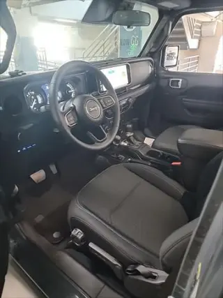 Jeep Wrangler 2025 4x4 Rubicon 4xe 4dr SUV