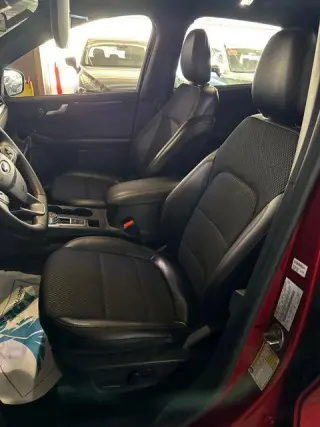 Ford Escape Hybrid 2025 ST-Line 4dr SUV