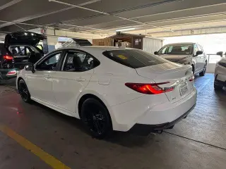 Toyota Camry 2025 SE 4dr Sedan
