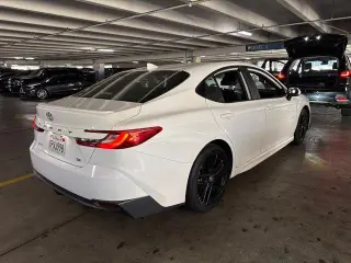 Toyota Camry 2025 SE 4dr Sedan