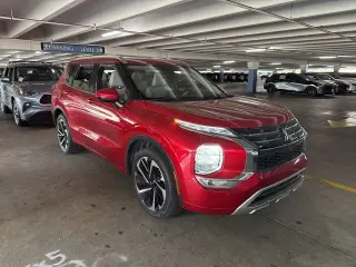 Mitsubishi Outlander 2023 SE 4dr SUV