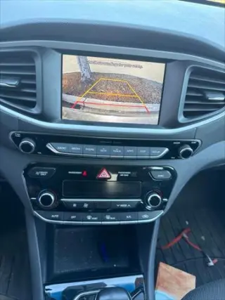 Hyundai IONIQ Hybrid 2017 SEL 4dr Hatchback