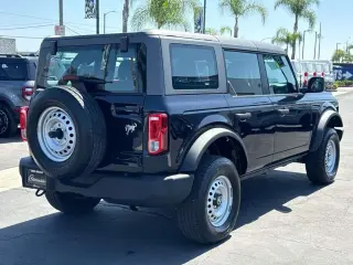 Ford Bronco 2021 4x4 Base 4dr SUV
