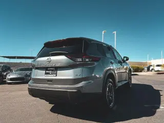 Nissan Rogue 2024 SV 4dr Crossover