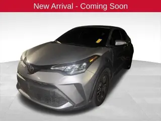 Toyota C-HR 2020 XLE 4dr Crossover