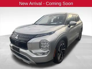 Mitsubishi Outlander 2024 SE 4dr SUV