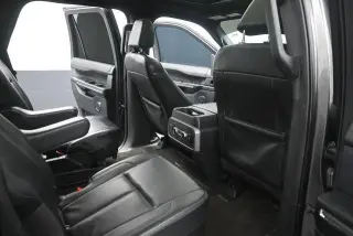 Ford Expedition 2021 4x2 XLT 4dr SUV