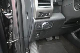 Ford Expedition 2021 4x2 XLT 4dr SUV