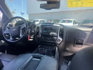Chevrolet Silverado 1500 2017 4x4 LTZ 4dr Crew Cab 5.8 ft. SB