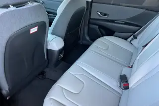 Hyundai ELANTRA Hybrid 2025 Limited 4dr Sedan