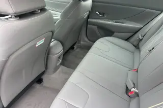 Hyundai ELANTRA Hybrid 2025 SEL Sport 4dr Sedan