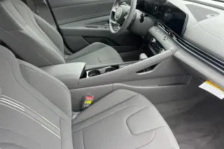 Hyundai ELANTRA Hybrid 2025 SEL Sport 4dr Sedan