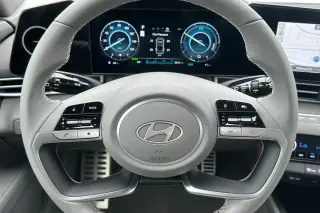 Hyundai ELANTRA Hybrid 2025 SEL Sport 4dr Sedan