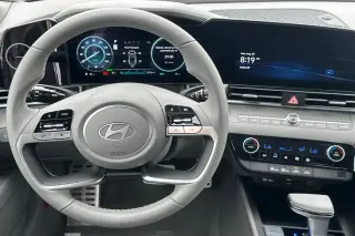 Hyundai ELANTRA Hybrid 2025 SEL Sport 4dr Sedan