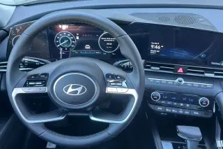 Hyundai ELANTRA Hybrid 2025 Limited 4dr Sedan