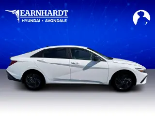 Hyundai ELANTRA 2026 SEL Sport 4dr Sedan