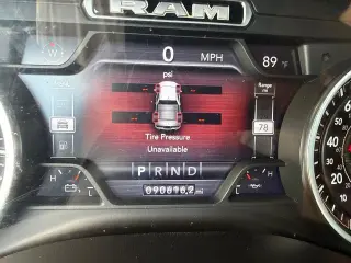 Ram 1500 2019 4x4 Big Horn 4dr Crew Cab 5.6 ft. SB Pickup