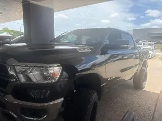 Ram 1500 2019 4x4 Big Horn 4dr Crew Cab 5.6 ft. SB Pickup