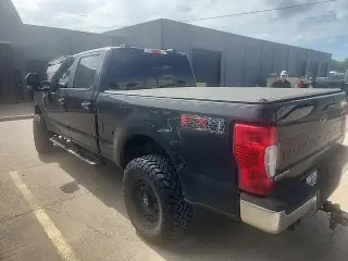 Ford F-250 Super Duty 2021 4x4 King Ranch 4dr Crew Cab 6.8 ft. SB Pickup