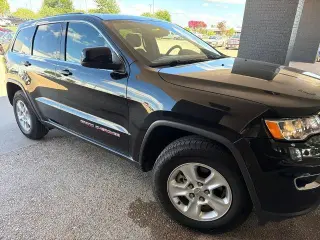 Jeep Grand Cherokee 2017 4x2 Laredo E 4dr SUV