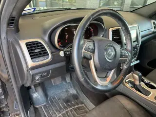 Jeep Grand Cherokee 2017 4x2 Laredo E 4dr SUV